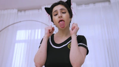 Cover for '19Yo Armenian Babe And Her First ANAL ! Teen With Big Tits'